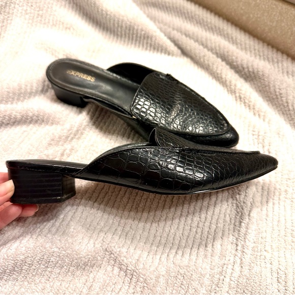 Express Black snakeskin mules - Picture 3 of 5